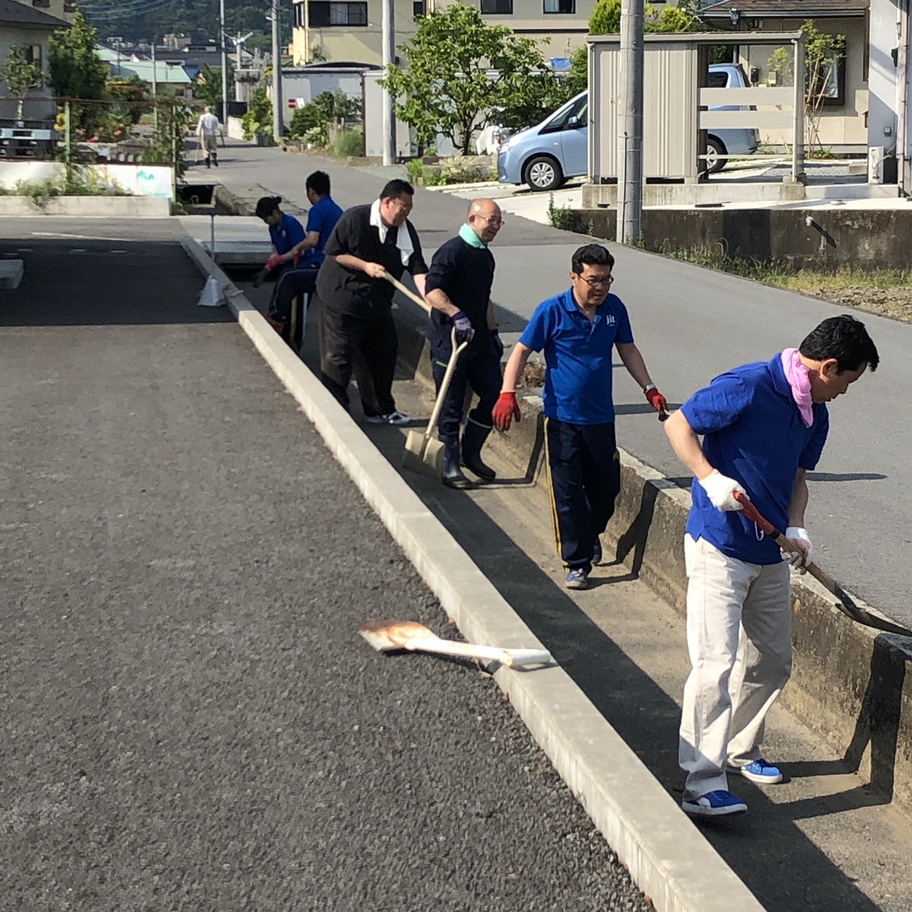 市川ホール地域清掃